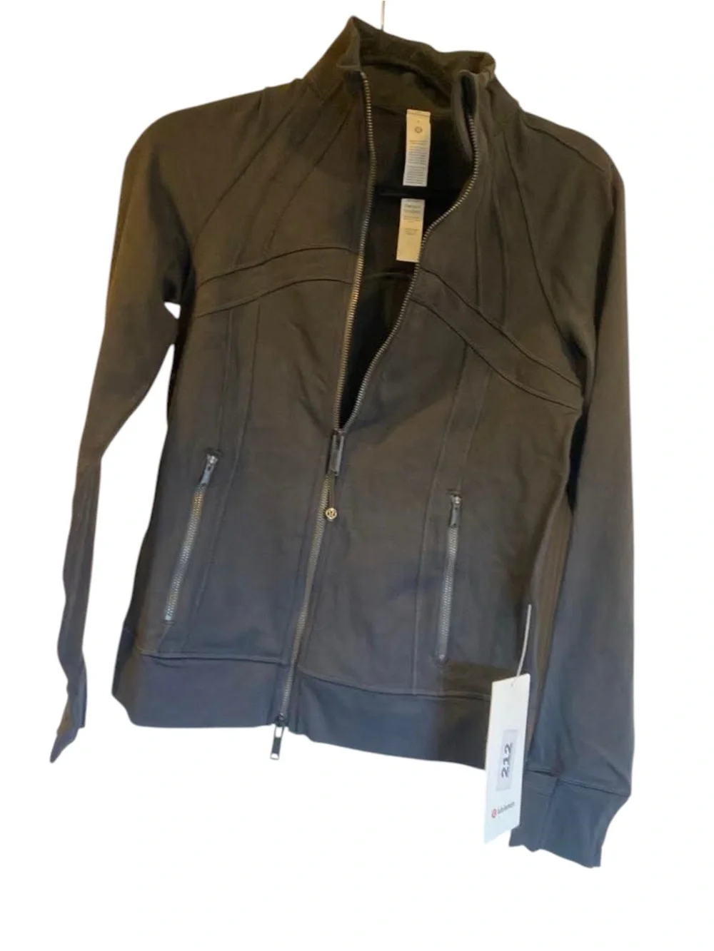 NWT Lululemon Define Track Jacket Nulu BLACK Size: 4